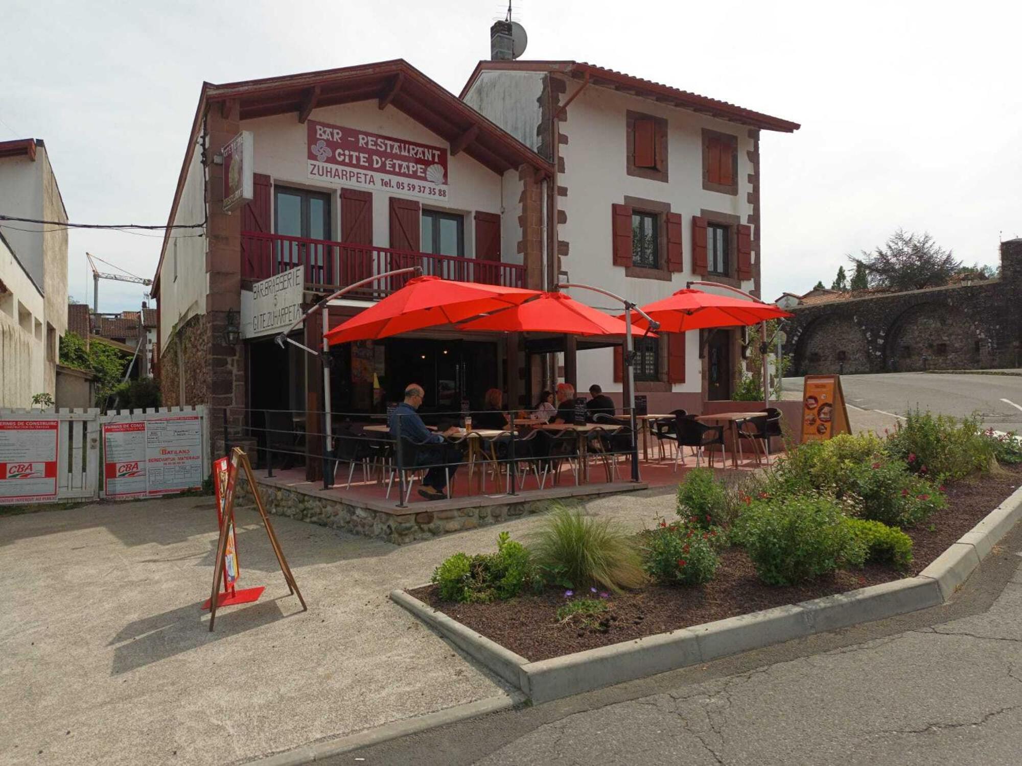 Gîte Zuharpeta Randonneur Pelerin Saint-Jean-Pied-de-Port Exterior foto